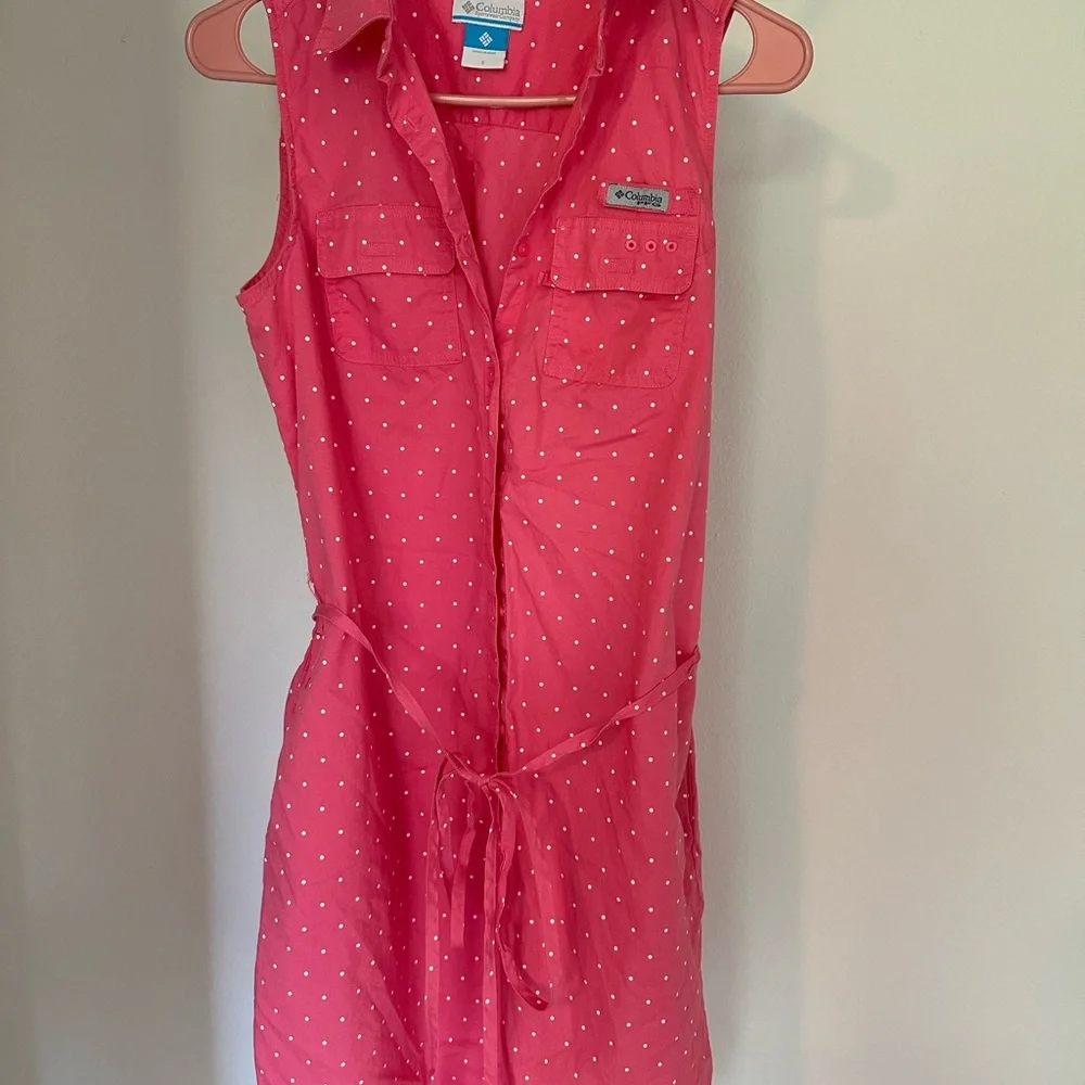 Columbia Pink Sleeveless Dress with White Dots. With pockets! - Picture 4 of 5